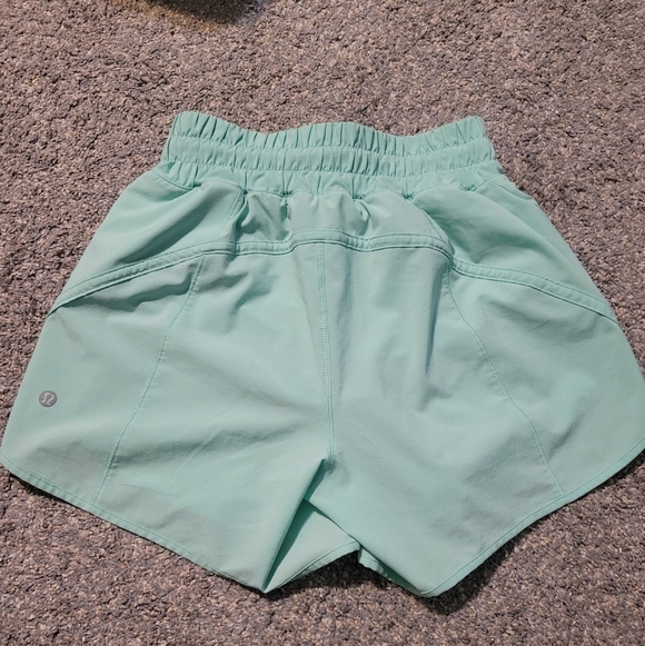 Lululemon Track That Shorts Womens - Picture 2 of 8